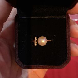 Pearl Ring 