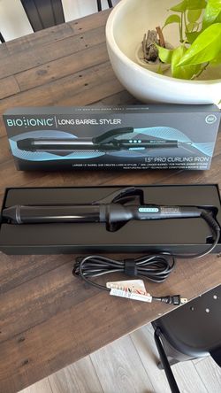 Bio Ionic Long Barrel Curling Iron 1.5in