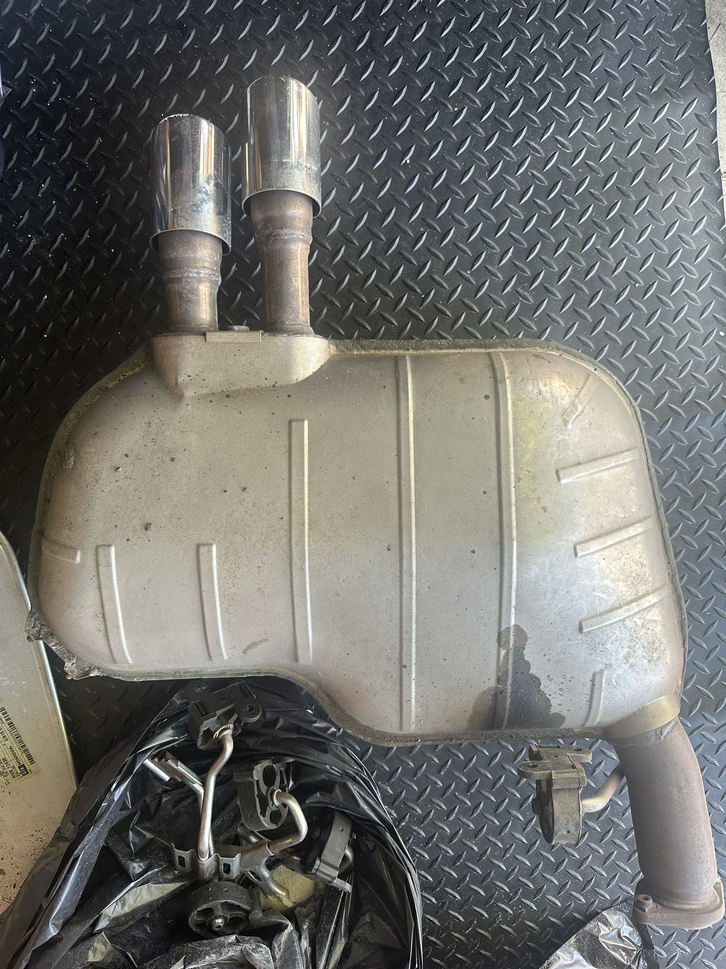 Ferrari 612 Mufflers