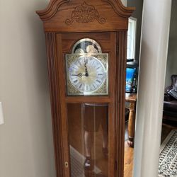Howard Miller Ashley Grandfather Clock