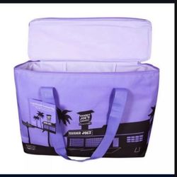 Trader Joe’s Exclusive Large Reusable Insulated Bag