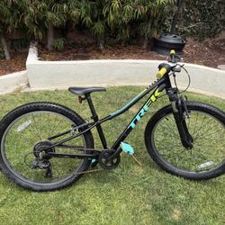Trek Precaliber 24 8-speed Suspension