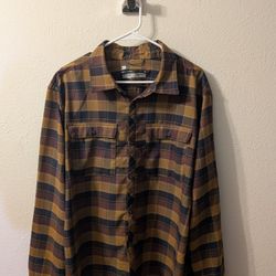 All In Motion Men’s Button Up Size XL Plaid Fall Autumn