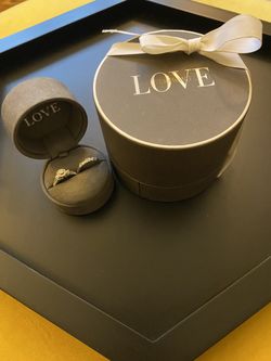 Vera Wang Engagement Ring 