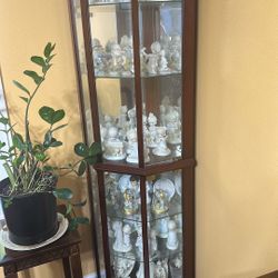 2 Corner Curio Cabinet