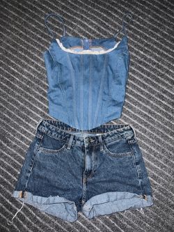 denim shorts and corset top