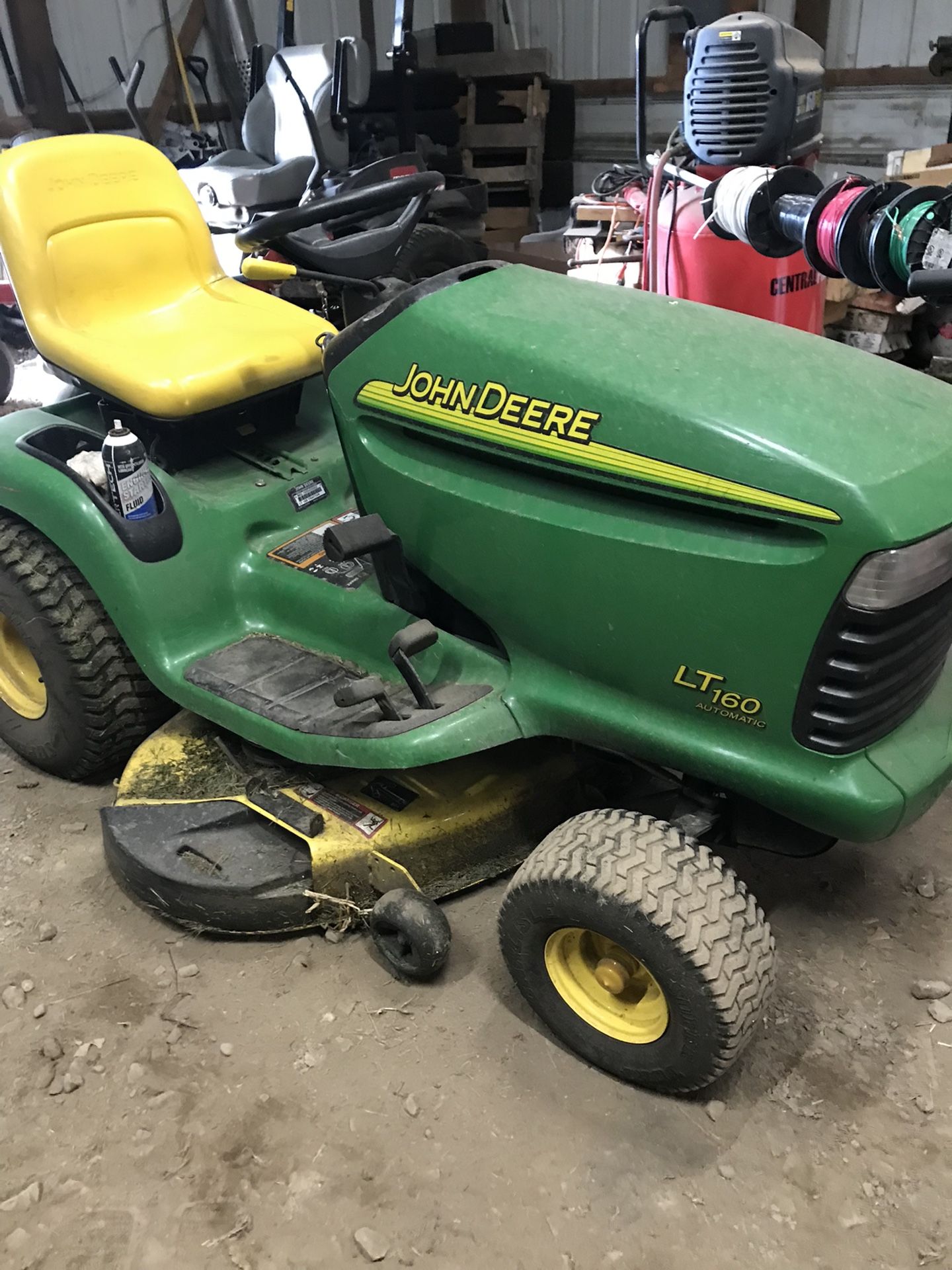 John Deere Riding Lawn Mower for Sale in Kenosha, WI OfferUp