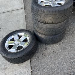 Grand Jeep Cherokee Tires 