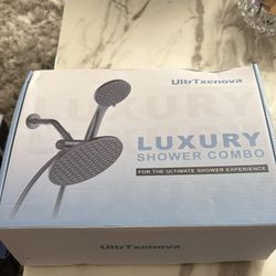 UltrTxenova Luxury Shower Combo product box.