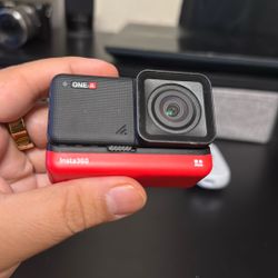 Insta 360 One R