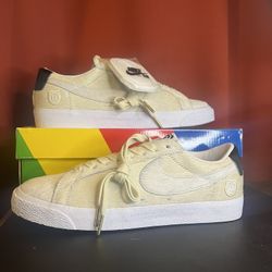 *NEW* Nike SB Blazer Low (Medicom Toy)sz.10