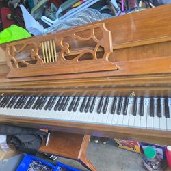 Piano 