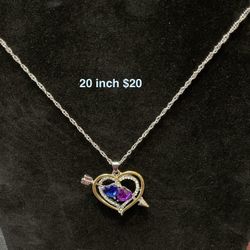 Beautiful Heart With Stones On 20 Inch Chain NEW