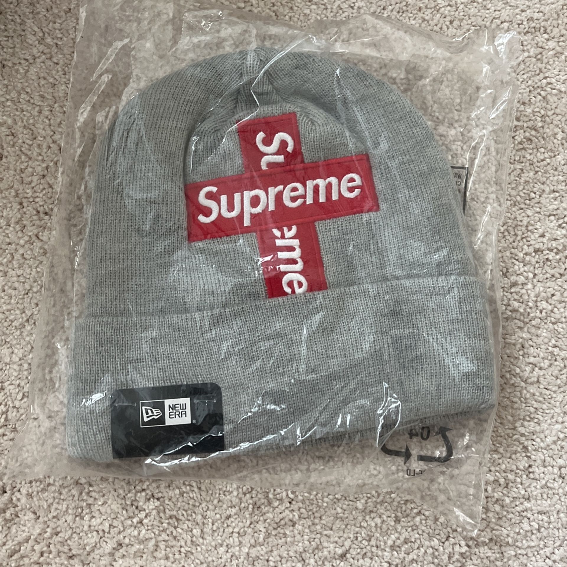 Supreme Cross Beanie 