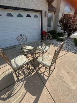 Dinette set