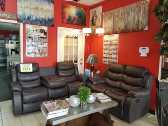 Sofa and love seat recliners
