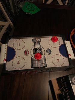 Air Hockey Table