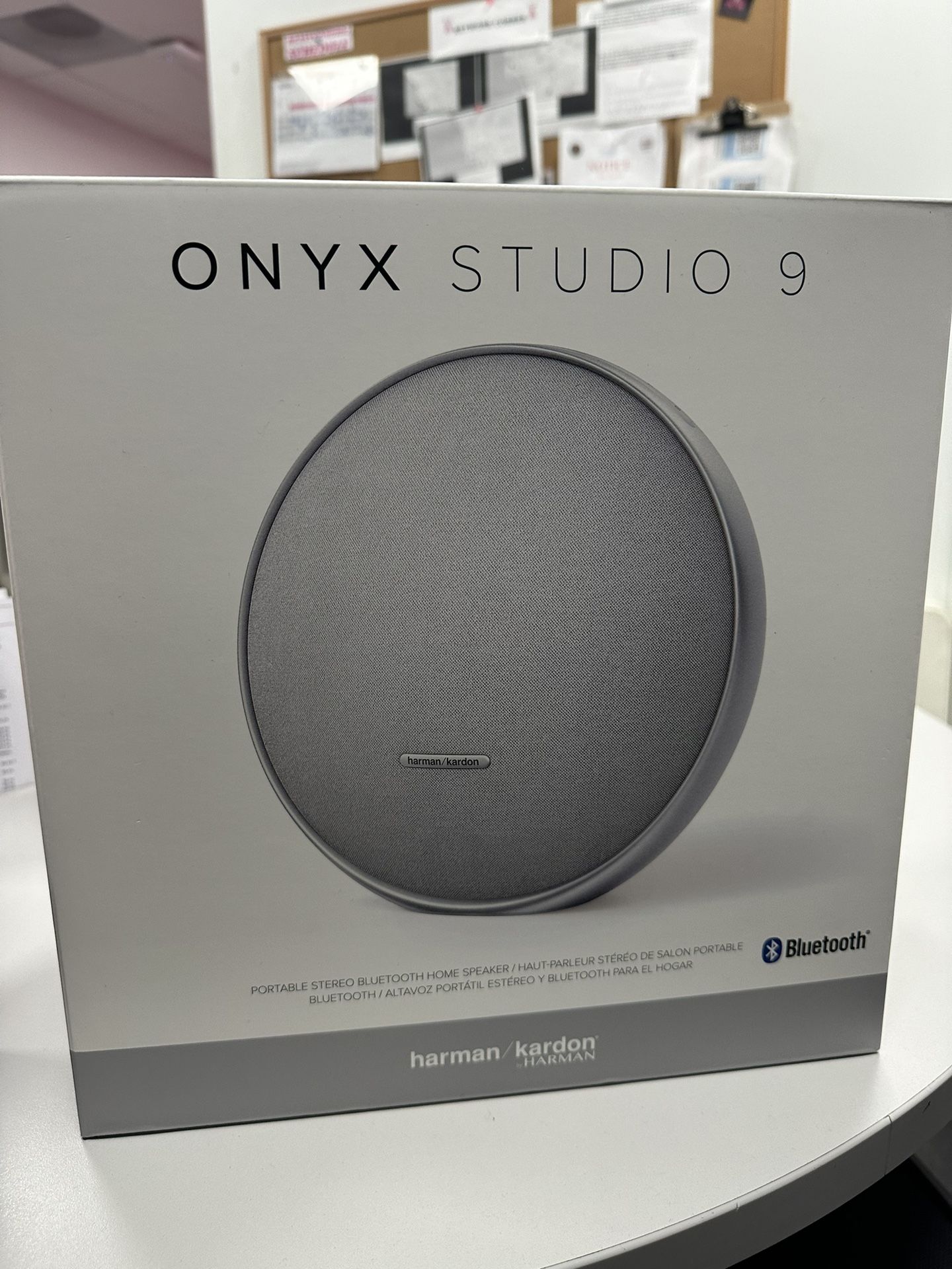 Onyx Studio 9 Speaker & JBL CLIP 5