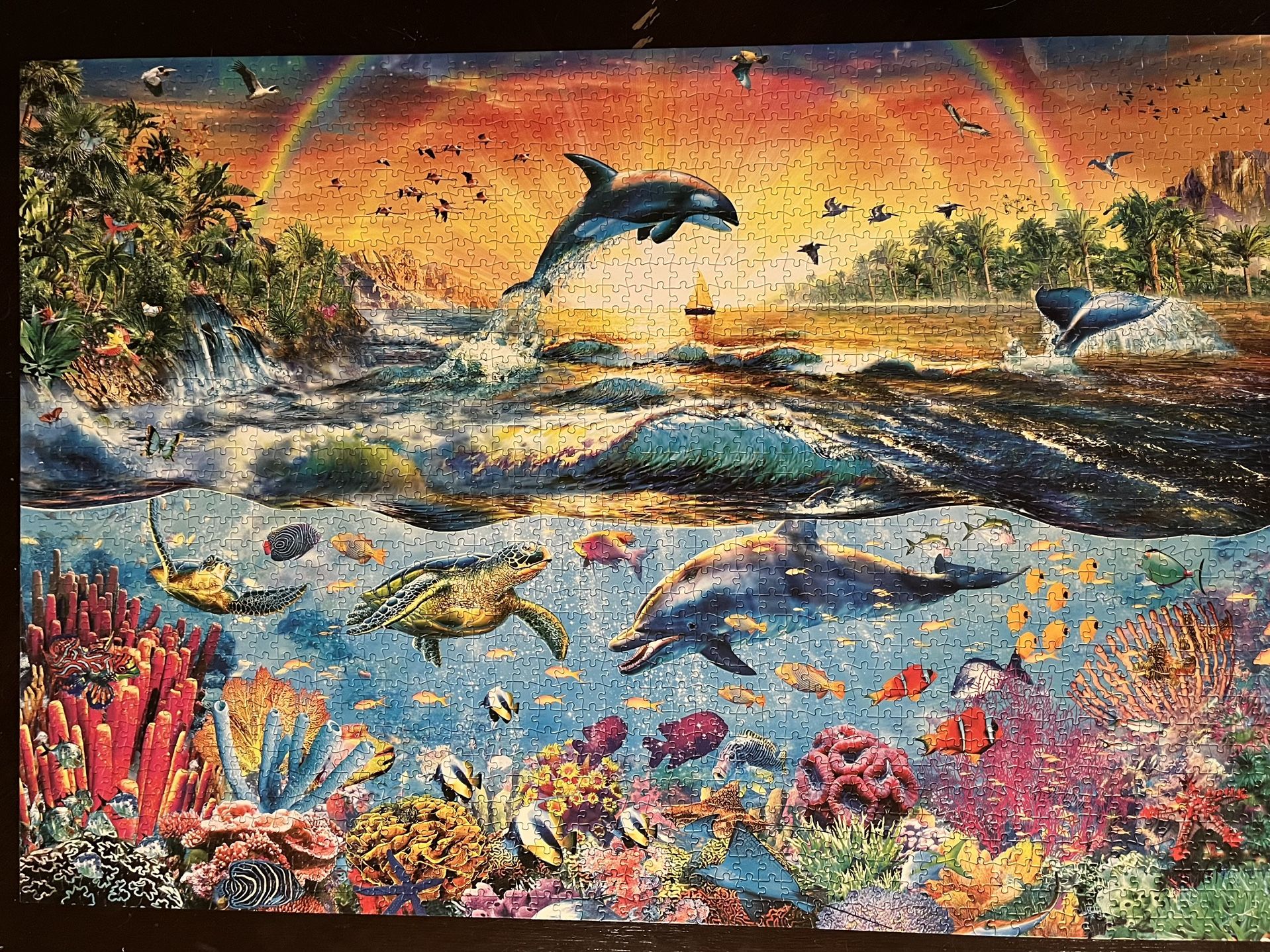 Buffalo tropical paradise 2000 Pc Puzzle (all Pieces Accounted For)
