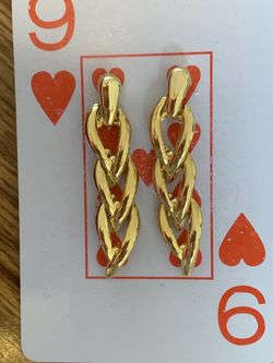 Chain style drop dangle earrings