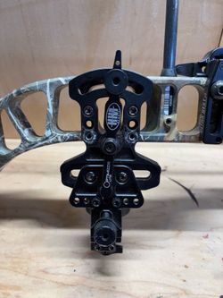 Hoyt Tactic Left Hand Bow