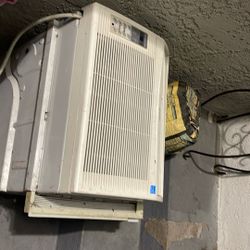 Window AC