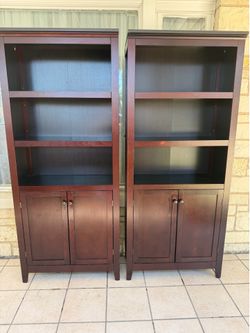 Set of 2 Bookcases with storage