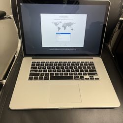 MacBook Pro i7 2015, 512 GB SSD, 16 GB Ram, High Sierra OS