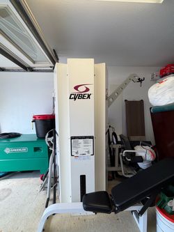 Cybex Leg Extension Station