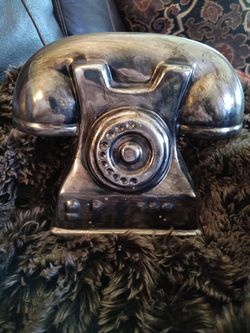 $15 Ceramic Silver Antique Finish. Antique Phone Decor 9"x 8"