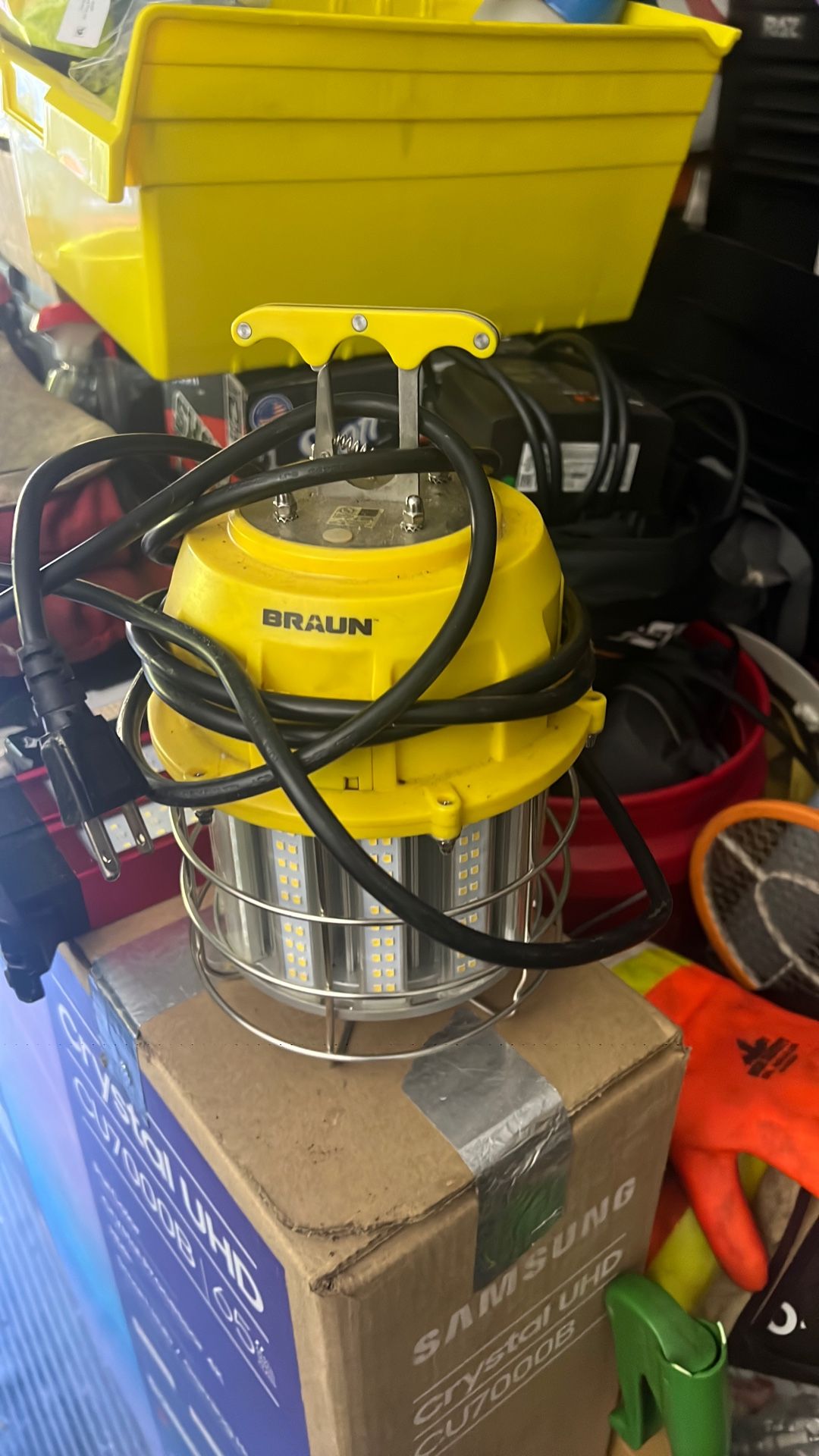 BRAUN Portable LED WorkLight
