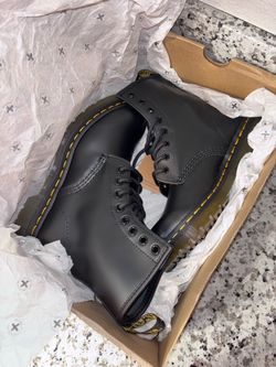 Dr. Martens 1460 Smooth Black Boots Women’s Size 5