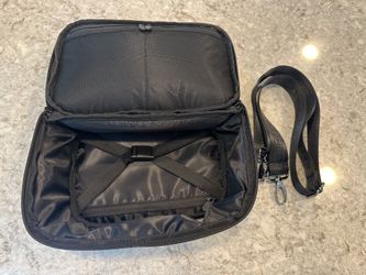 Krone Kalpasmos Convertible Crossbody/Backpack – Expandable Travel Sling Bag for Men