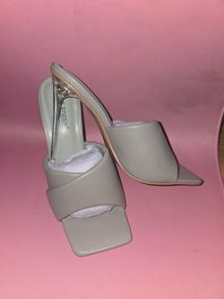 Gray heel style Talulla
