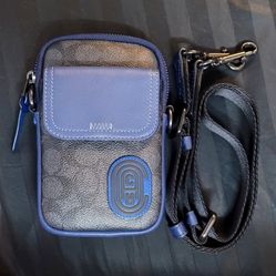 COACH Pacer Convertible Pouch Color Block Signature Canvas Coach Patch