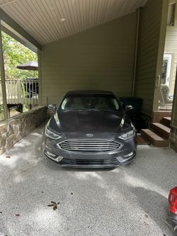 2018 Ford Fusion Hybrid Sedan