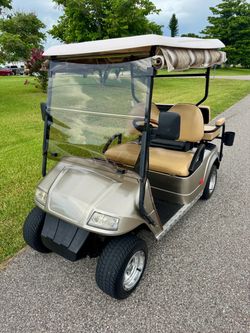 4-Passenger Golf Cart