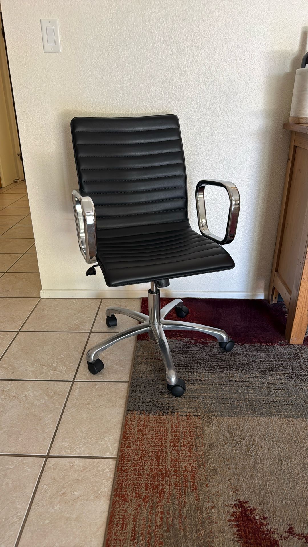 Crate & Barrel Office Chair