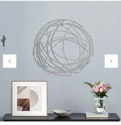 Silver Metal Abstract Swirl Round Wall Decor  229  30$