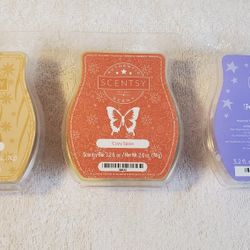 Scentsy wax bars 2 new 1 used. All 3 for $10