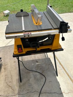 DeWalt Portable Table Saw 10” with Stand
