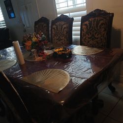 Beautiful  Dining  Table
