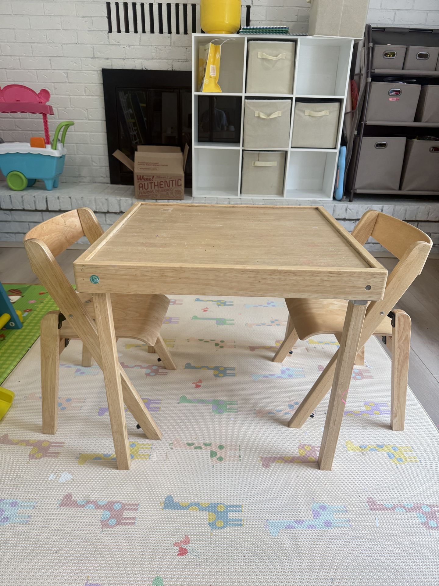Kids wood table set