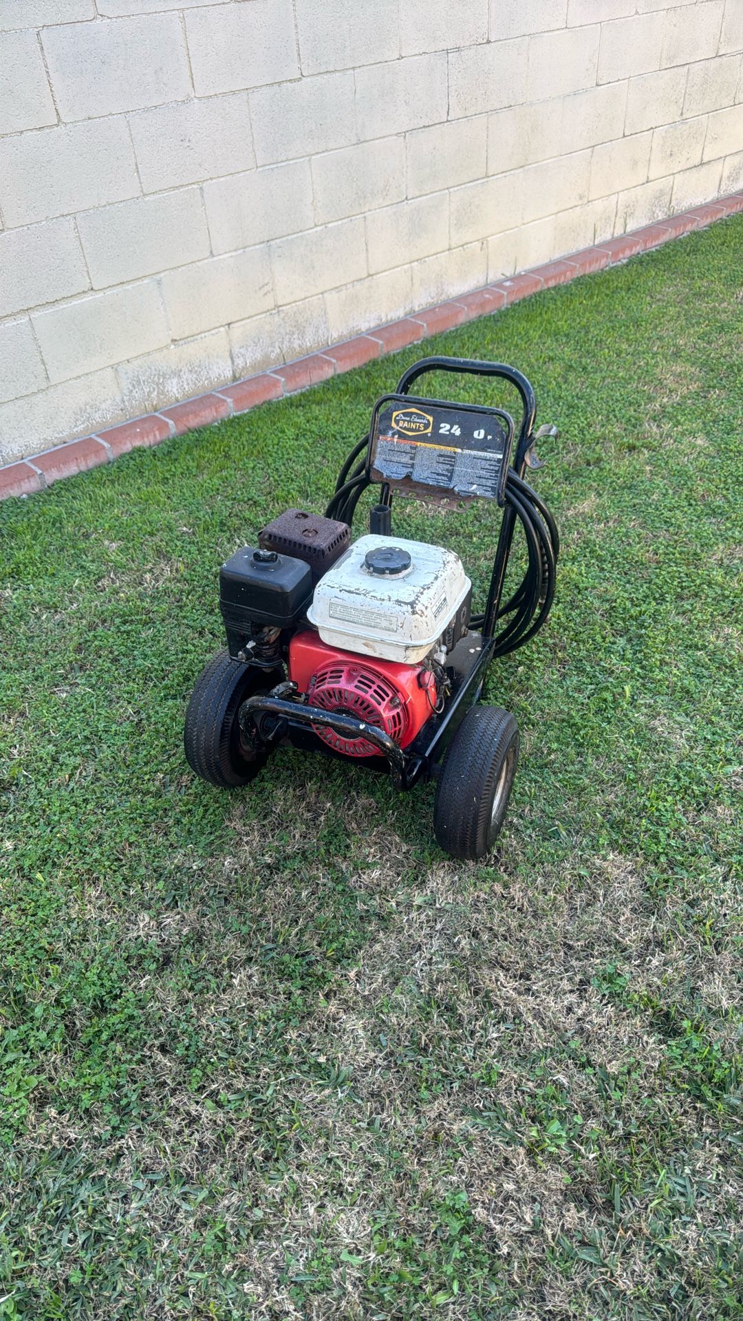 Honda Power Washer GX 200, 6.5 Works Great Comes With hose. $180