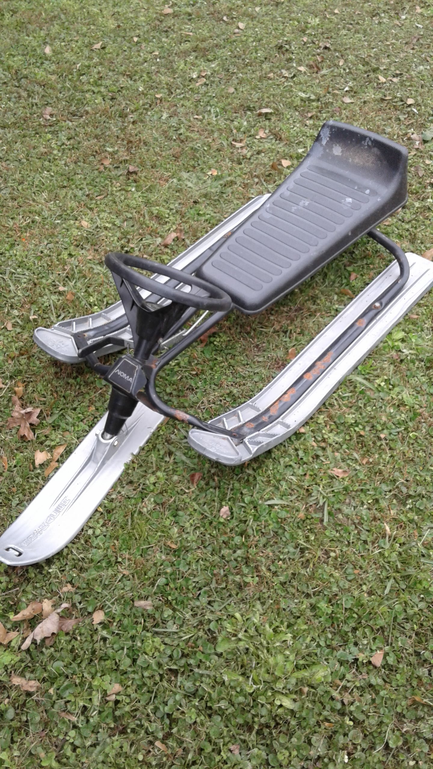 Noma snow racer ..sled