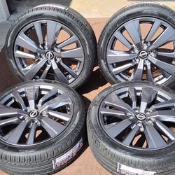 18" NISSAN WHEELS NEW TIRES