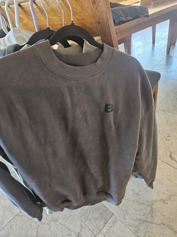 Blakely Oversized Sweatshirt B Lettering