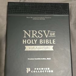 NRSVue Bible w/ Apocrypha (Non-Catholic)