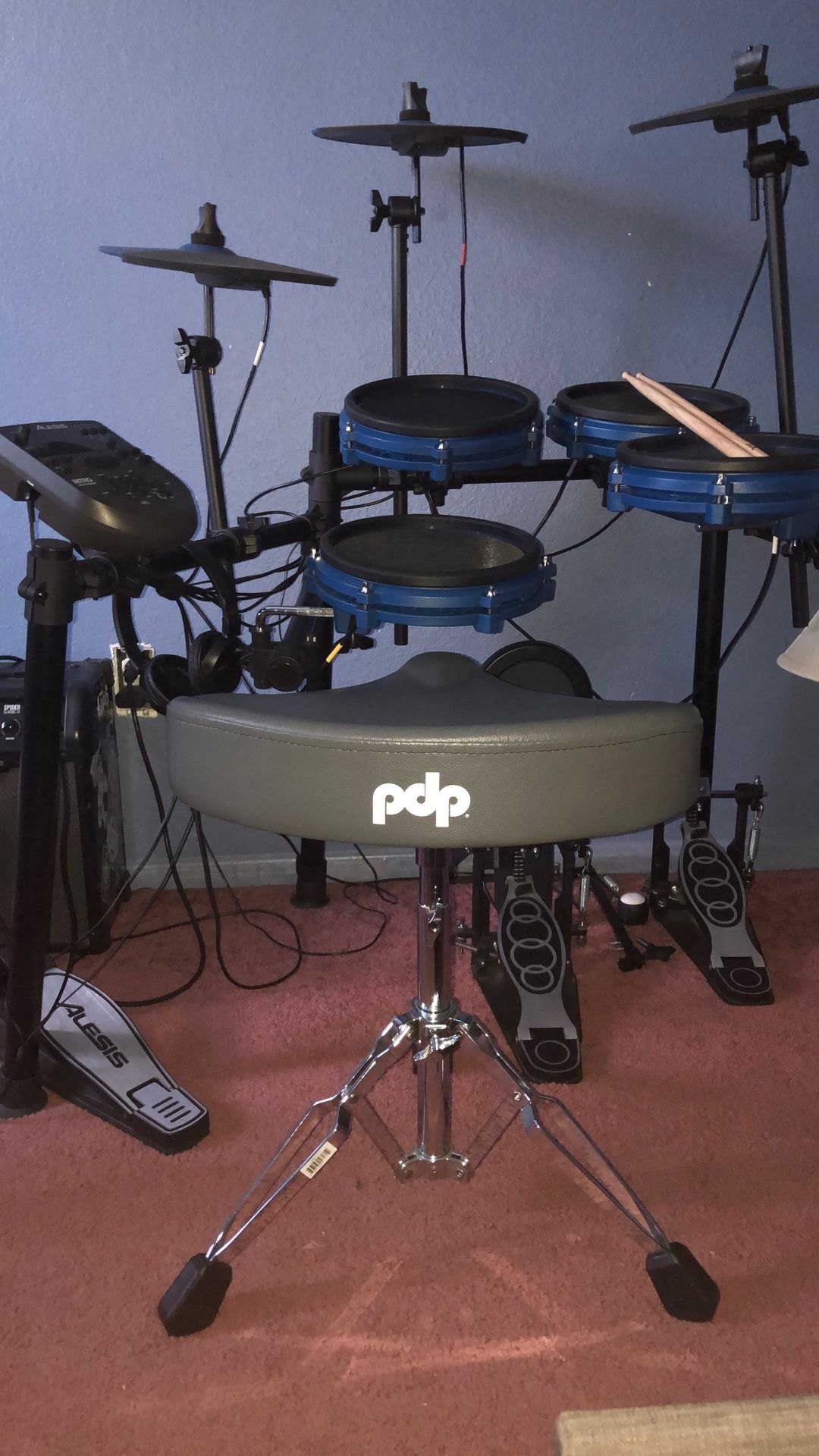 Drum Throne