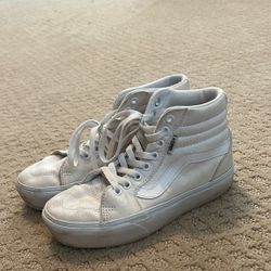 White Hightop chunky Heel VANS